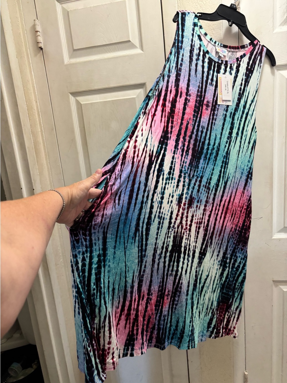 Lularoe Women’s Tie-Dye Sleeveless Tank Top in Teal, Pink & Black